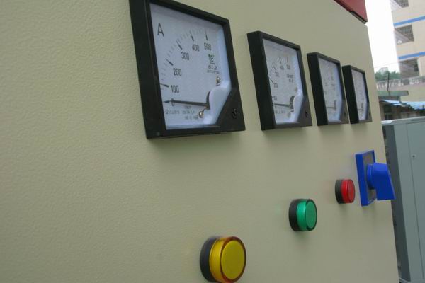 宁远配电箱-3683讲讲配电箱的操作和检修步